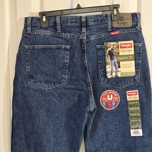 Wrangler Mens Jeans 35x34 Blue Denim Regular Fit Straight Leg NEW TAGS Fit 34x34